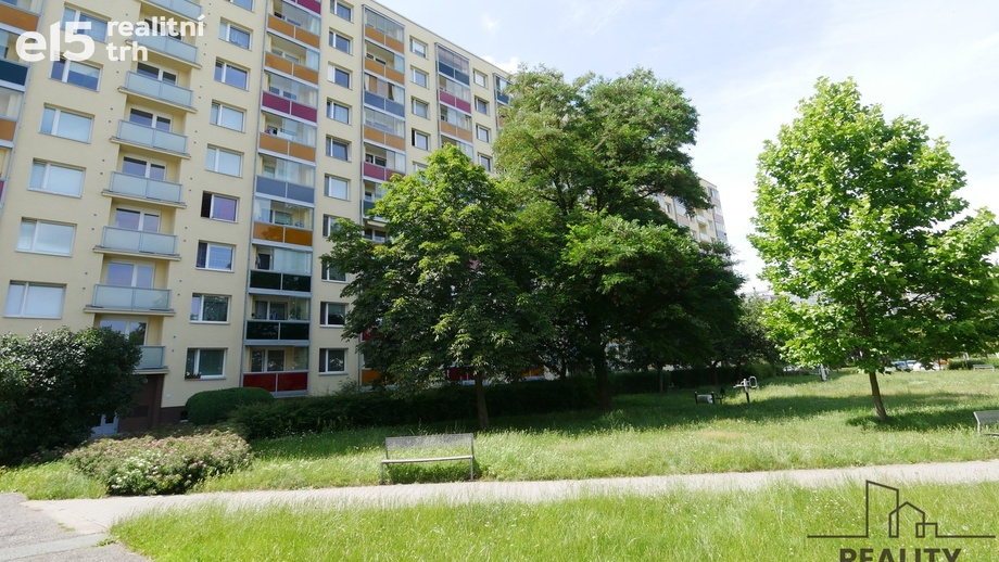 Prodej byty 1+kk, 30 m² - Hradec Králové