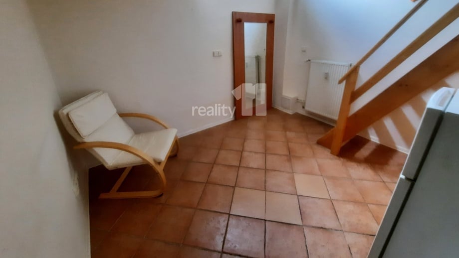 Pronájem bytu 2+kk 27 m², Praha 4 - Krč