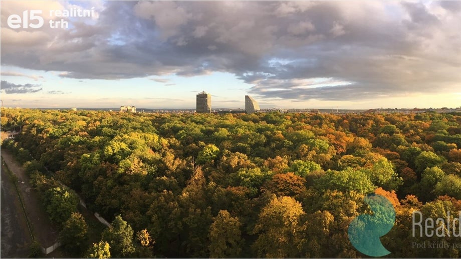 Pronájem byty 3+kk, 95 m² - Praha 3