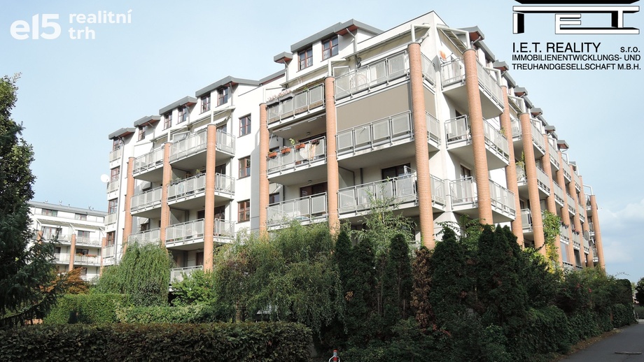 Prodej byty 2+kk, 40 m² - Praha - Dejvice