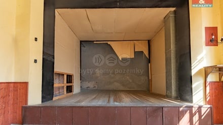 Prodej rodinného domu 1 120 m², Liběchov