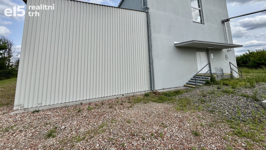 Pronájem sklady, 205 m² - Pardubice - Semtín