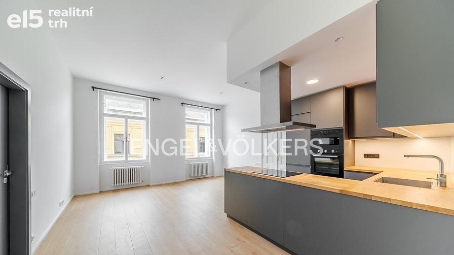 Pronájem byty 3+kk, 70 m² - Praha - Nové Město