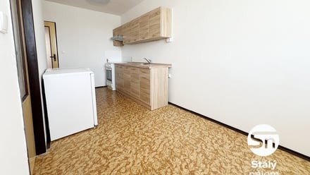 Pronájem bytu 3+1 70 m², Králův Dvůr