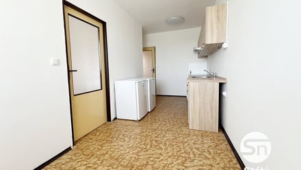Pronájem bytu 3+1 70 m², Králův Dvůr