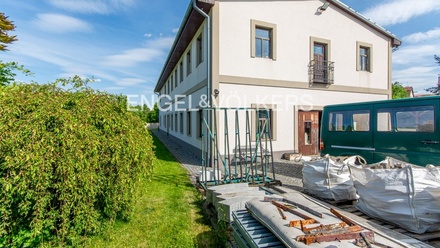 Pronájem výrobního prostoru 630 m², Davle