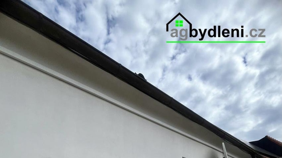 Pronájem byty 1+kk, 28 m² - Město Touškov