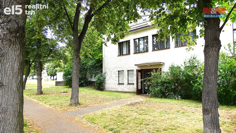 Pronájem obchodní prostory, 394 m² - Kolín III