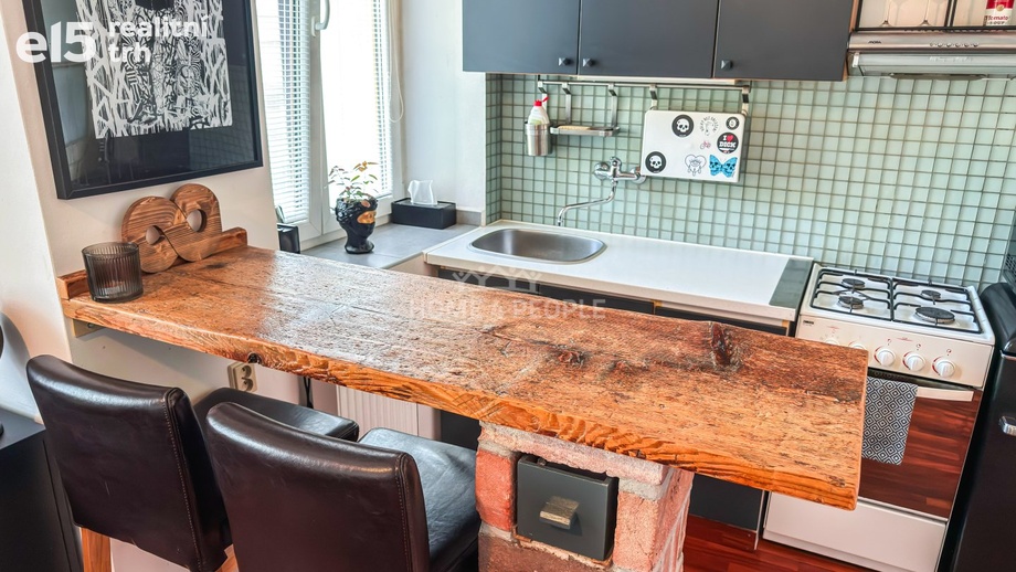 Prodej byty 1+kk, 38 m² - Pardubice - Zelené Předměstí