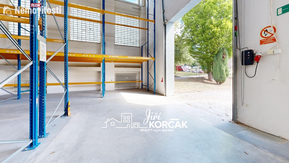 Pronájem skladu 578 m², Blansko