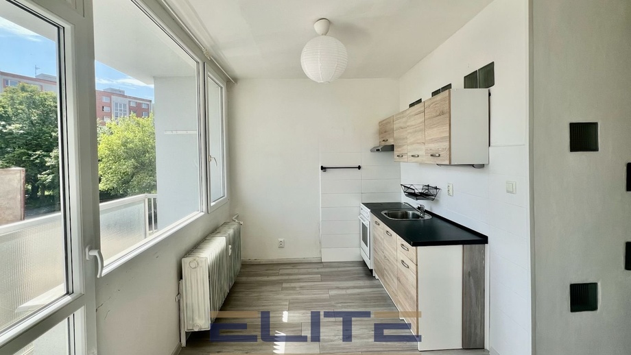 Pronájem bytu 1+1 39 m², Jablonec nad Nisou - Jablonecké Paseky