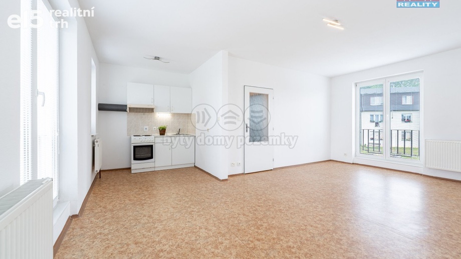 Prodej byty 1+kk, 37 m² - Jiřice