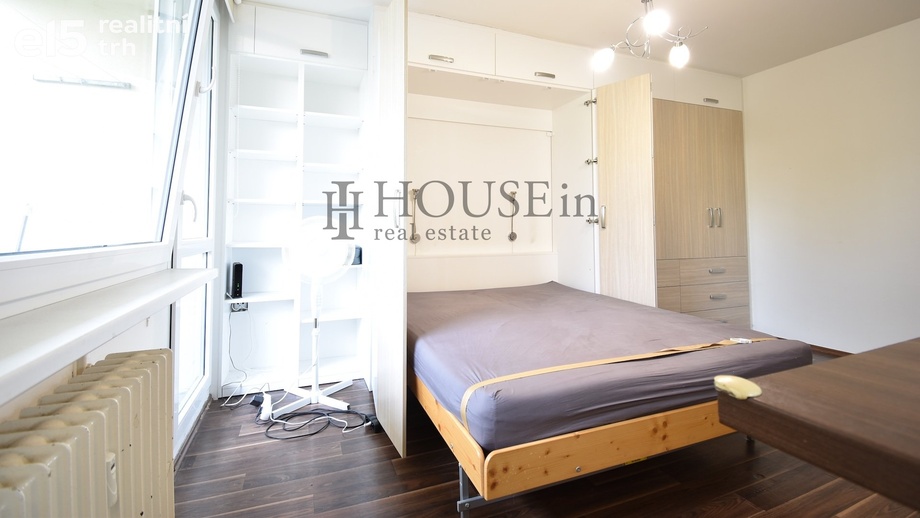 Pronájem byty 1+kk, 30 m² - Praha - Prosek
