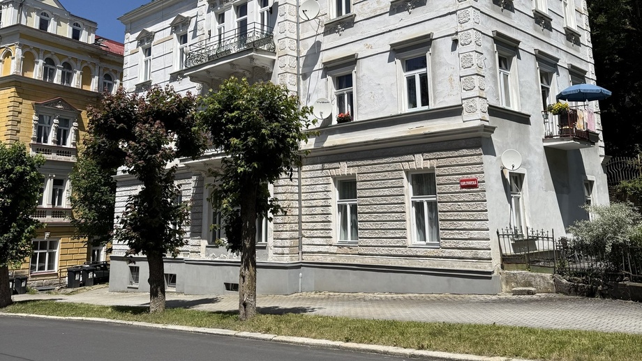 Prodej bytu 1+kk 51 m², Mariánské Lázně