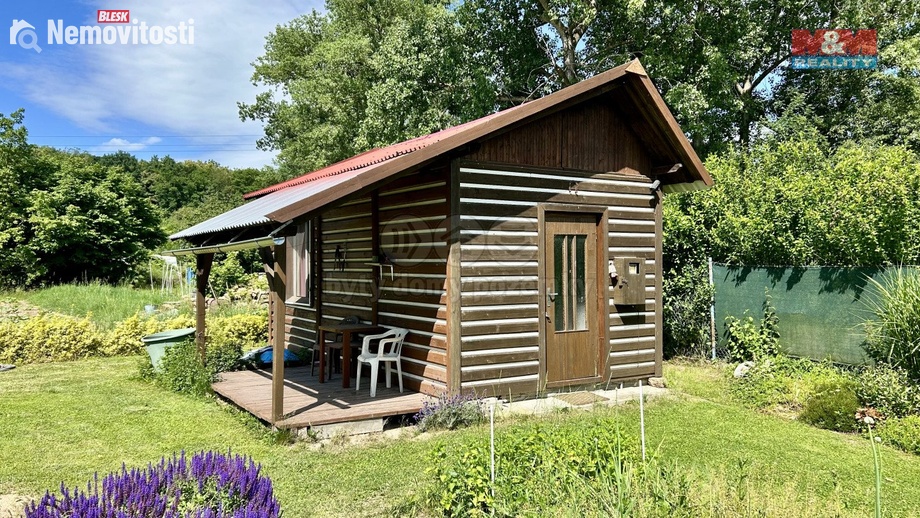 Prodej chaty 24 m², Městec Králové