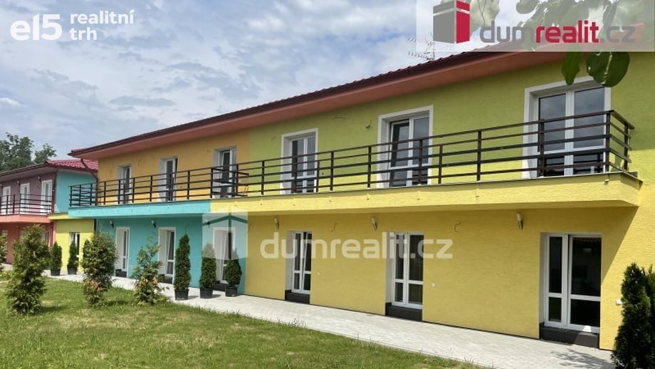 Pronájem byty 1+kk, 30 m² - Hradešín