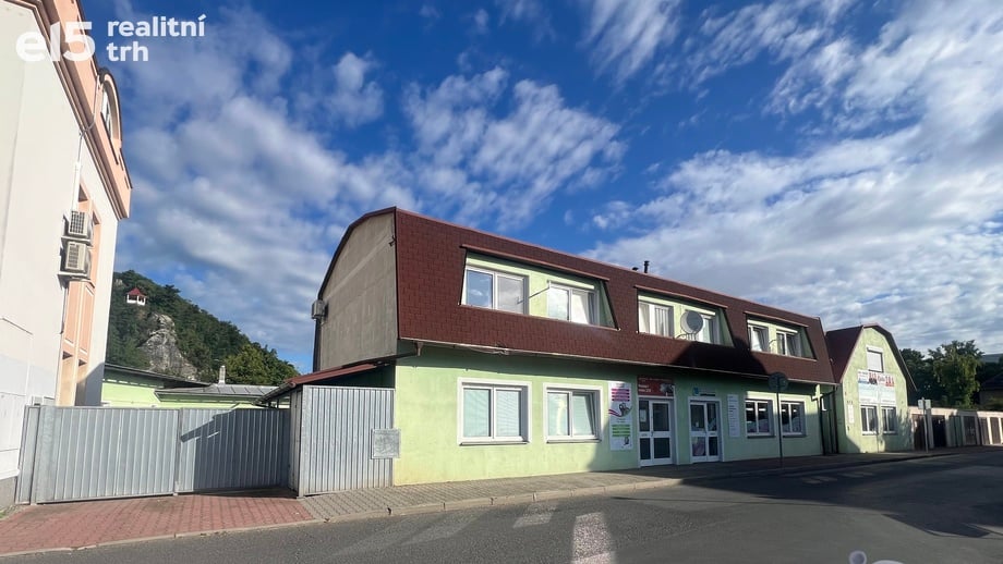 Prodej obchodní prostory, 1 400 m² - Kralupy nad Vltavou