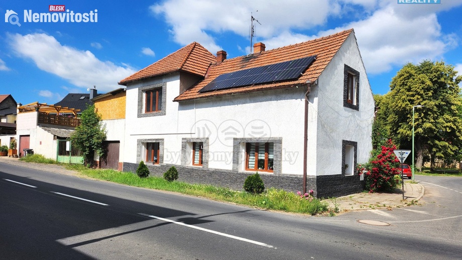 Prodej rodinného domu 208 m², Jimlín - Zeměchy