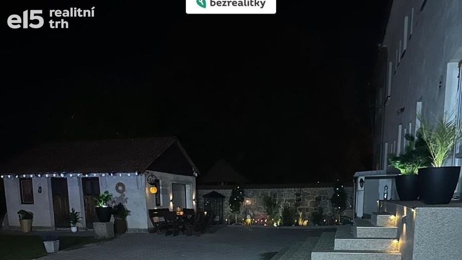 Prodej rodinné domy, 330 m² - České Velenice