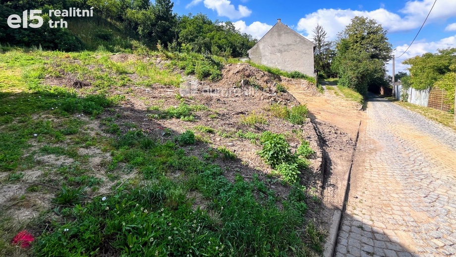 Prodej pozemky pro bydlení, 644 m² - Uherské Hradiště