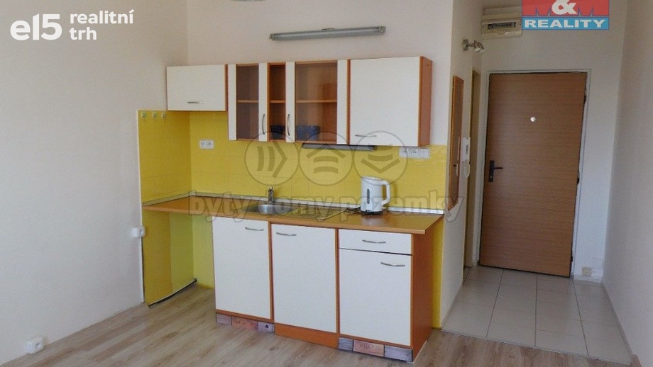 Pronájem byty 1+1, 35 m² - Louny