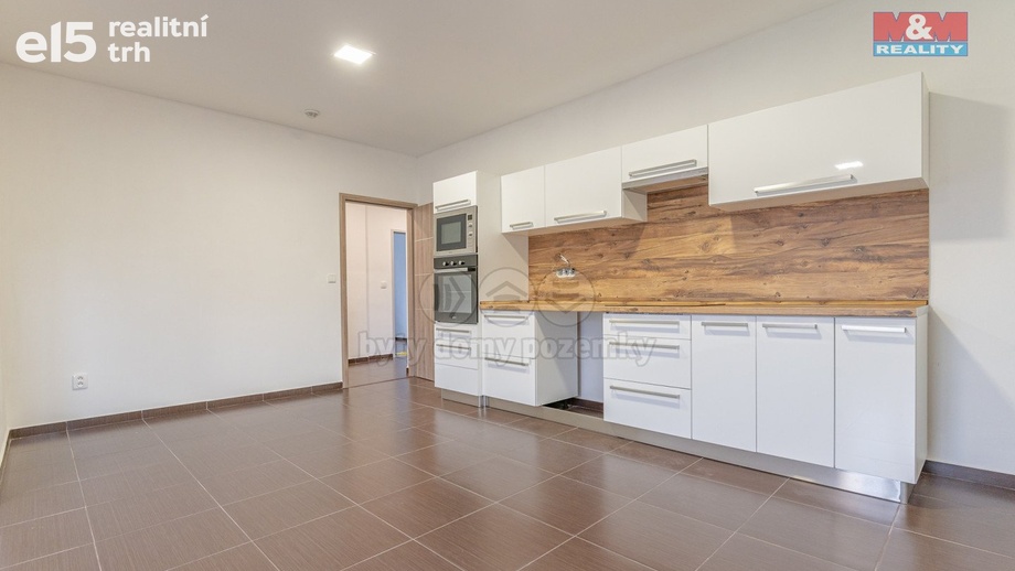 Pronájem byty 2+kk, 60 m² - Orlová - Poruba
