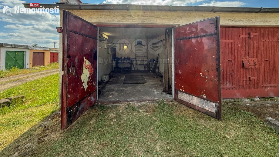 Prodej garáže 22 m², Most