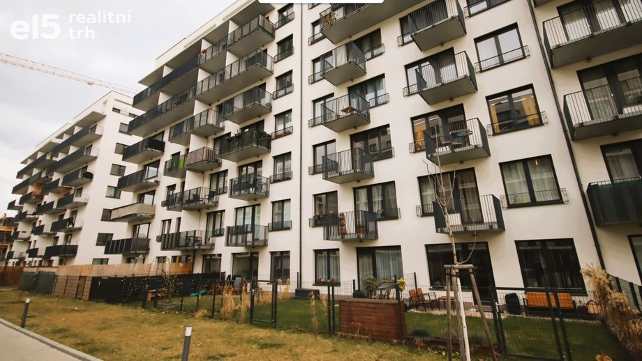 Prodej byty 2+kk, 60 m² - Praha - Vysočany