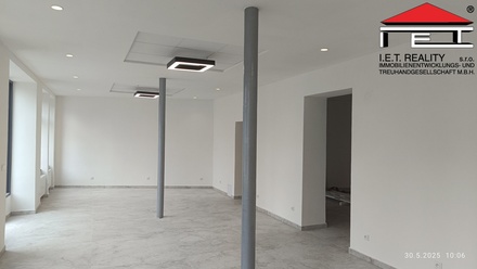 Pronájem obchodního prostoru 94 m², Opava - Předměstí