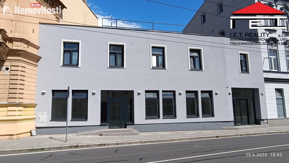 Pronájem obchodního prostoru 94 m², Opava - Předměstí