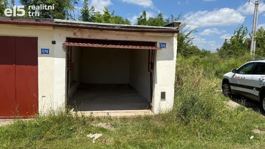 Pronájem garáže, 19 m² - Šlapanice