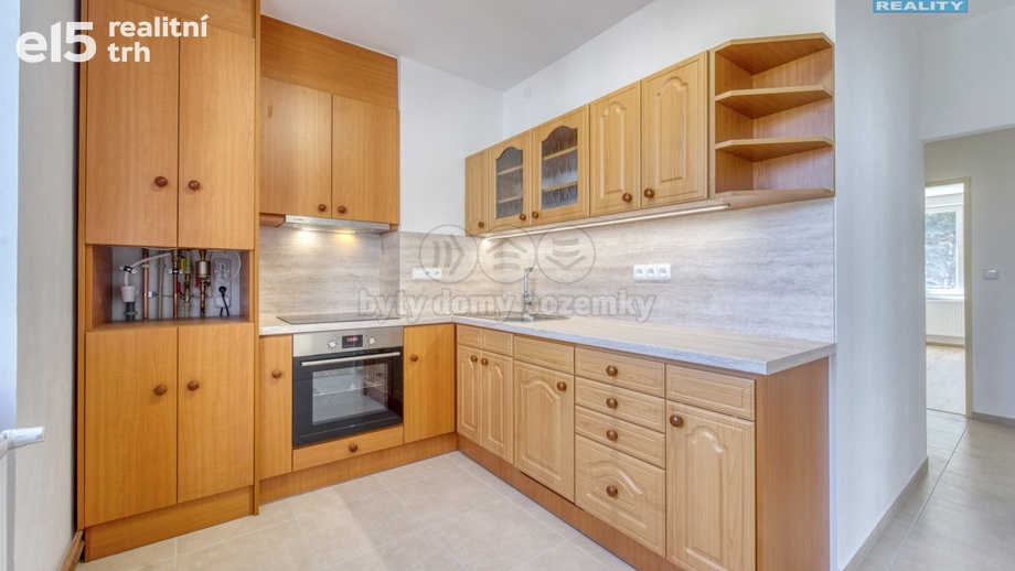 Pronájem byty 3+1, 82 m² - Lubenec
