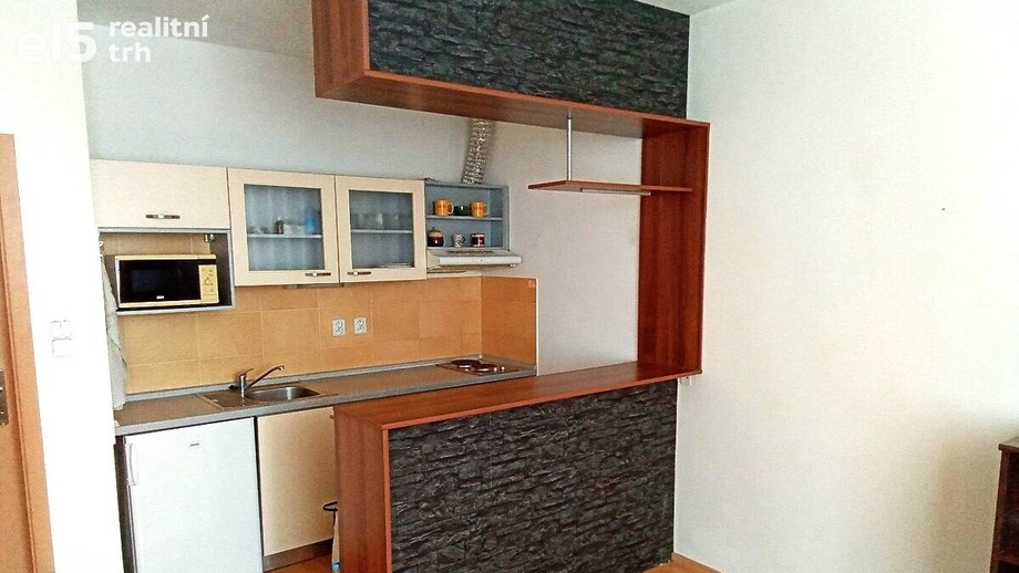 Pronájem byty 1+kk, 40 m² - Brno - Medlánky