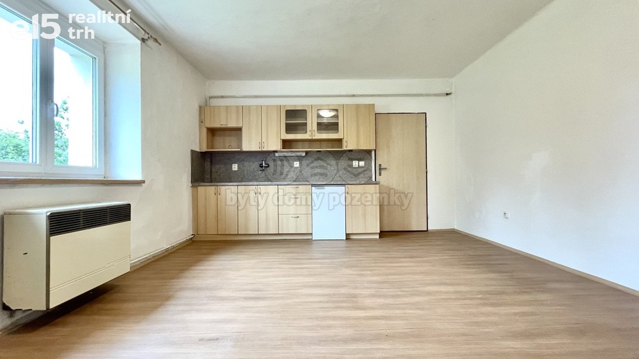 Pronájem byty 1+kk, 25 m² - Louny