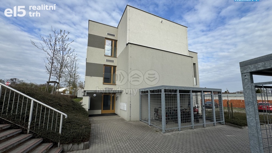 Pronájem byty 1+kk, 35 m² - Chlumec nad Cidlinou IV