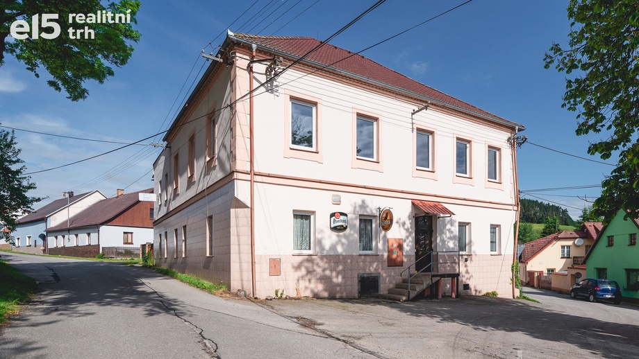 Prodej vícegenerační dům, 900 m² - Zálezly