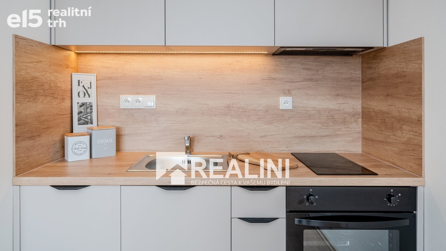 Pronájem byty 1+kk, 29 m² - Ostrava - Moravská Ostrava