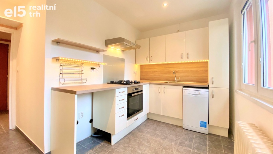 Pronájem byty 2+1, 60 m² - Praha - Záběhlice