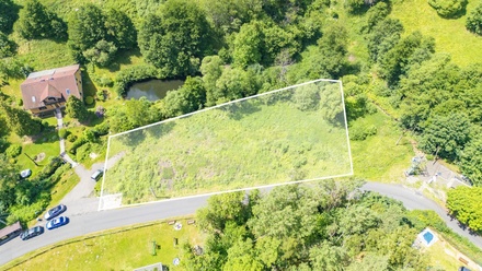 Prodej stavebního pozemku 1 715 m², Stružná