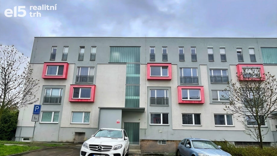Pronájem byty 2+kk, 53 m² - Plzeň - Černice