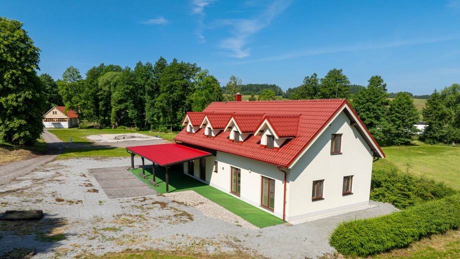 Prodej komerční nemovitosti 231 m², Horní Stropnice - Chlupatá Ves