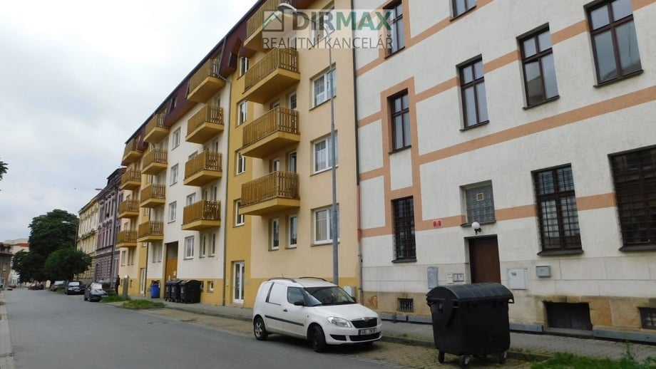 Pronájem byty 1+kk, 20 m² - Plzeň - Jižní Předměstí