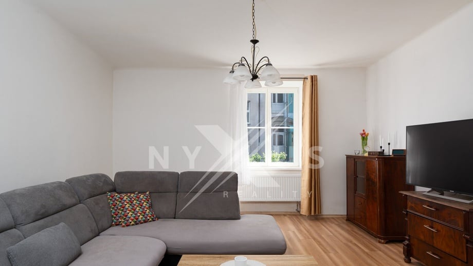 Prodej byty 2+1, 53 m² - Praha - Smíchov