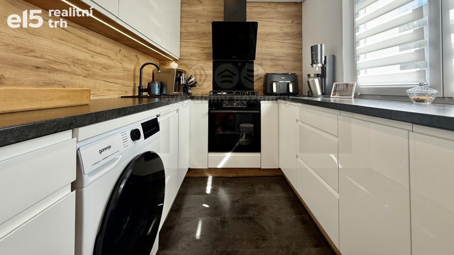 Prodej bytu 3+1 57 m², Karviná - Mizerov
