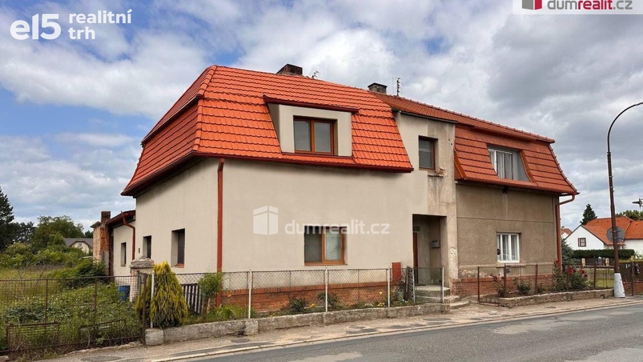 Prodej byty 2+1, 67 m² - Lužec nad Vltavou