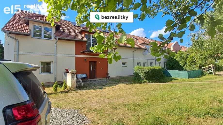 Prodej byty 2+1, 90 m² - Holubice