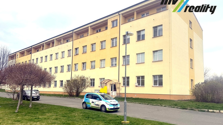 Pronájem byty 1+1, 36 m² - Milovice - Mladá