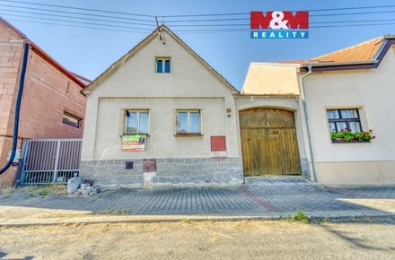 Prodej rodinného domu 100 m², Kožlany