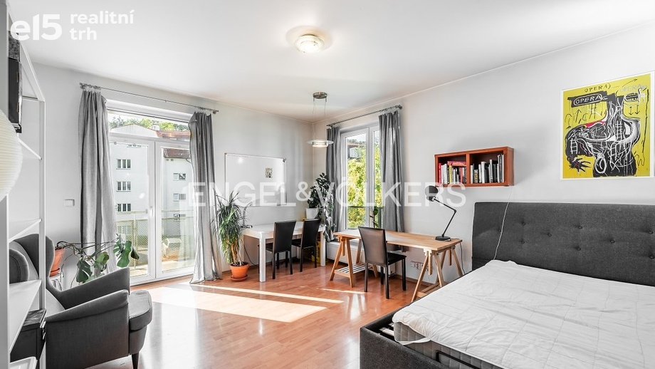 Pronájem byty 1+kk, 42 m² - Praha - Smíchov