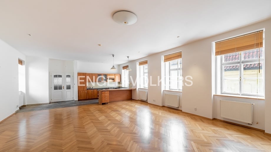 Pronájem bytu 5+kk 240 m², Praha - Malá Strana